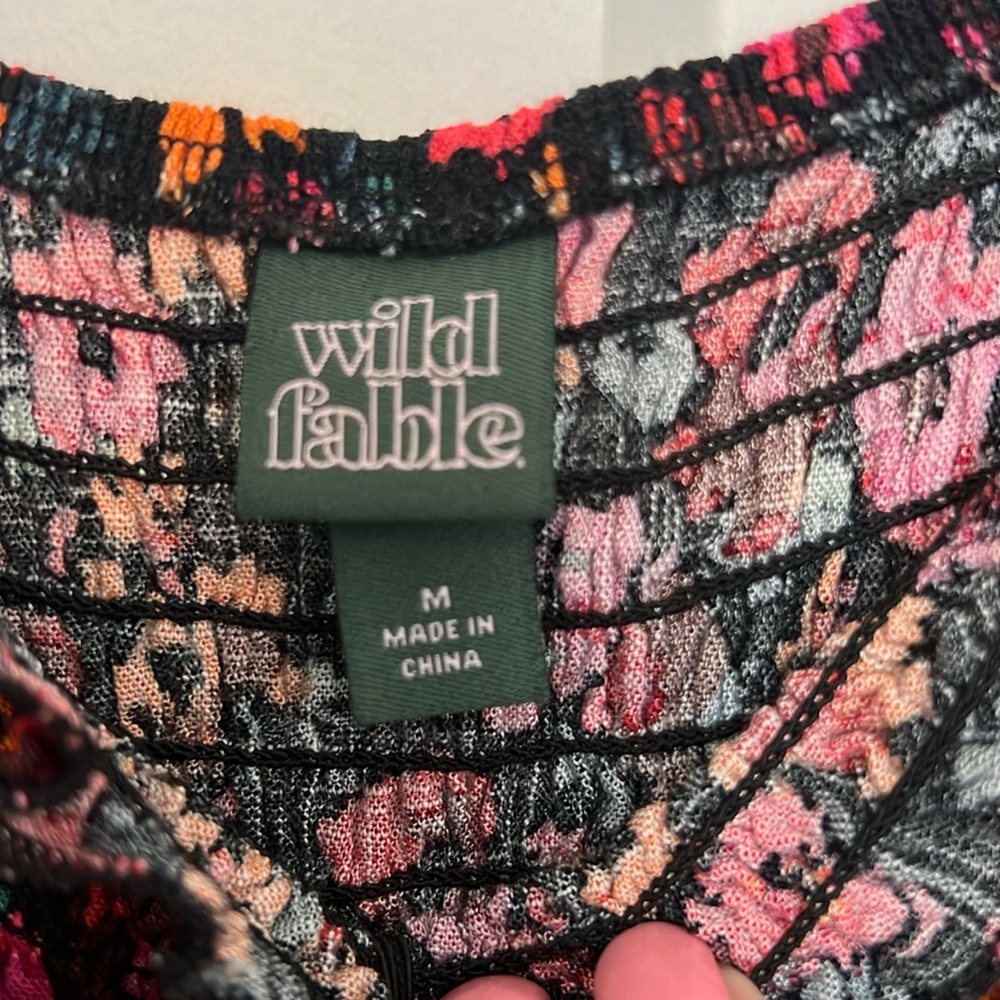 WILD FABLE DRESS. M. blk w/pink,orange flowers. pit 15” plus stretch length 33” - Picture 4 of 4